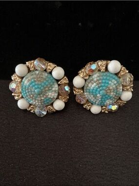 Vintage Turquoise Bead Cluster Clip Earrings
